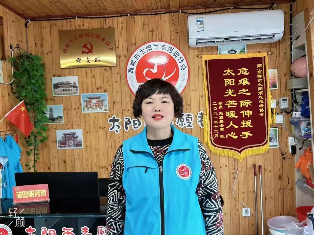高郵市第九屆道德模范事跡展播：助人為樂模范——李曉莉.jpg